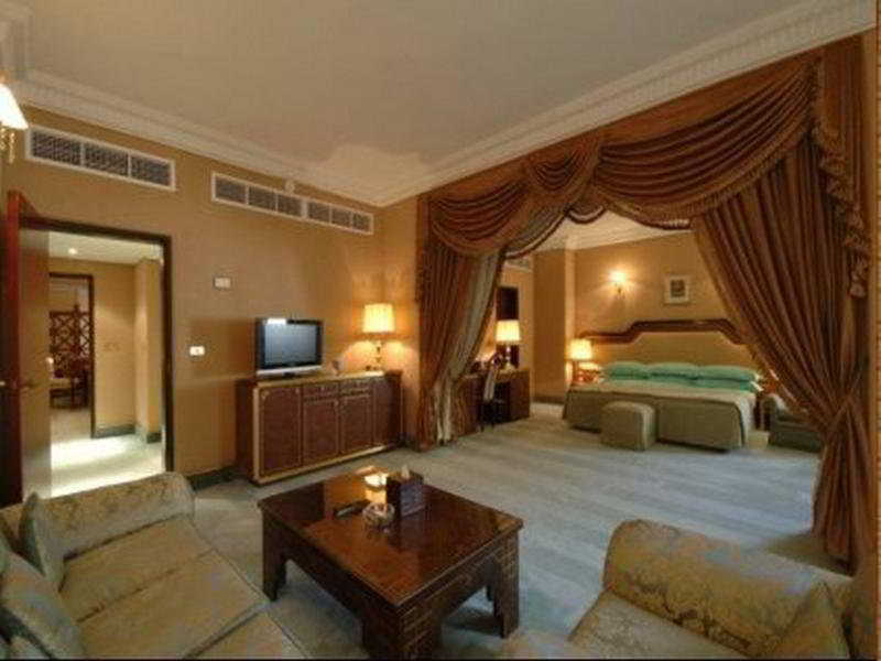 Al Shohada By Palm Rich Makkah Hotel Мека Екстериор снимка Suite